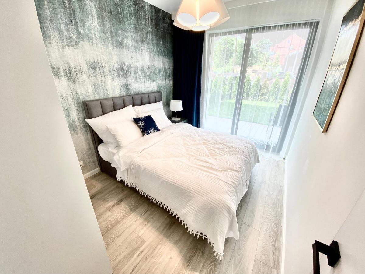 Przy Plazy - Z Prywatnym Ogrodkiem Rezydencja Niechorze Appartement Buitenkant foto