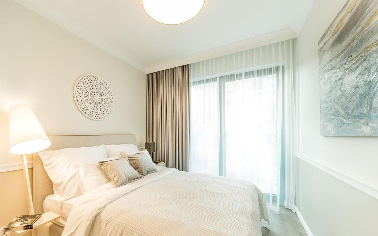 Przy Plazy - Z Prywatnym Ogrodkiem Rezydencja Niechorze Appartement Buitenkant foto