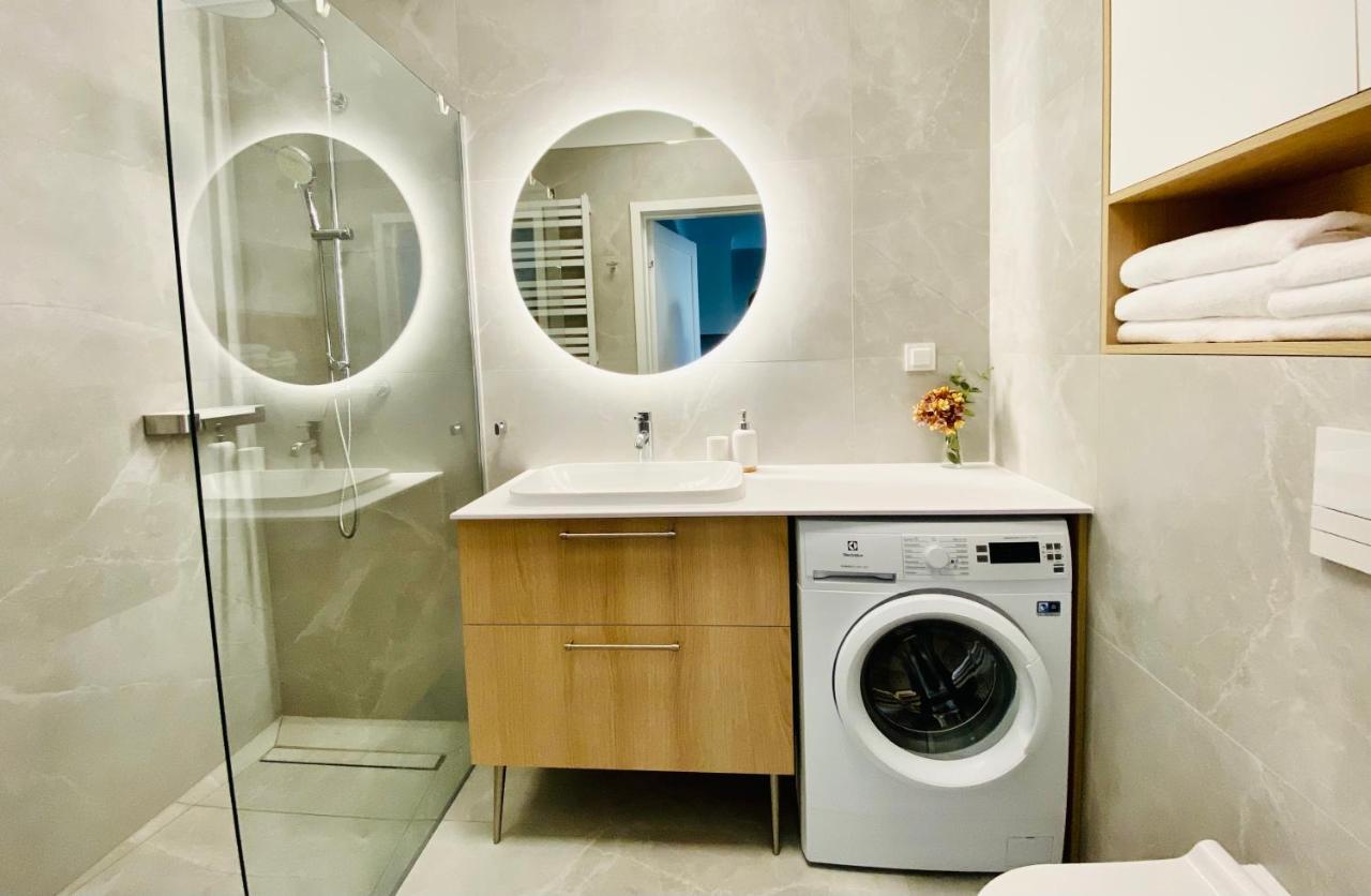 Przy Plazy - Z Prywatnym Ogrodkiem Rezydencja Niechorze Appartement Buitenkant foto